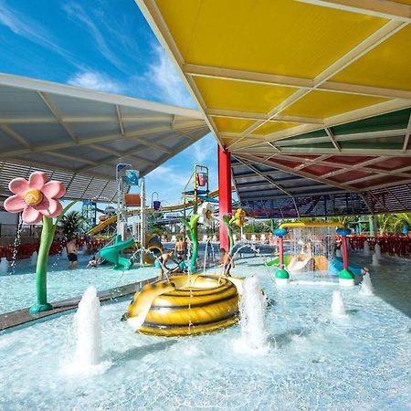 Caldas Novas - 2024 - Diroma Spazzio Acesso Ao Vulcao - Com Piscina Do Hotel 24 Horas מראה חיצוני תמונה